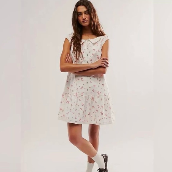 NWT FREE PEOPLE Beasley Mini Dress - Ivory Combo small pink white - Picture 2 of 8